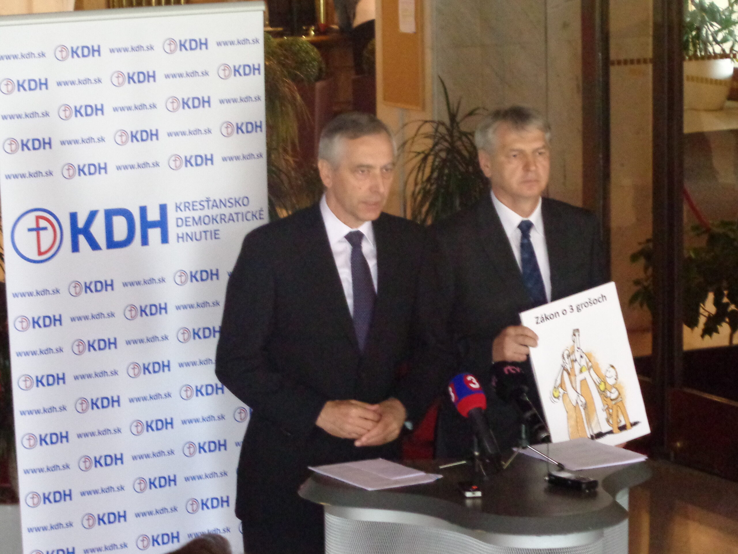 Zákon o troch grošoch zlepší situáciu rodín na Slovensku