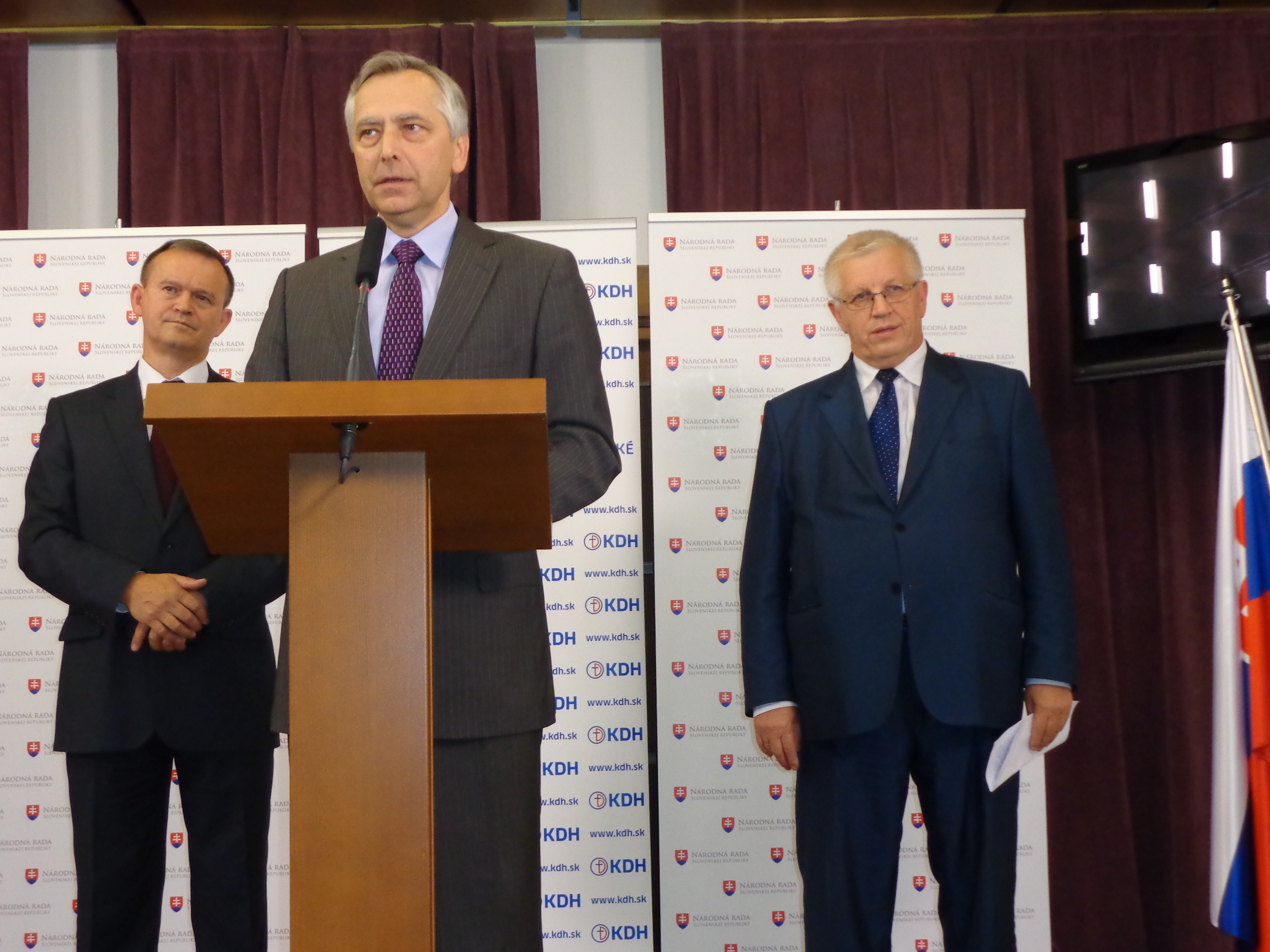 Figeľ: Práca v nedeľu je znakom chudoby, nie bohatstva