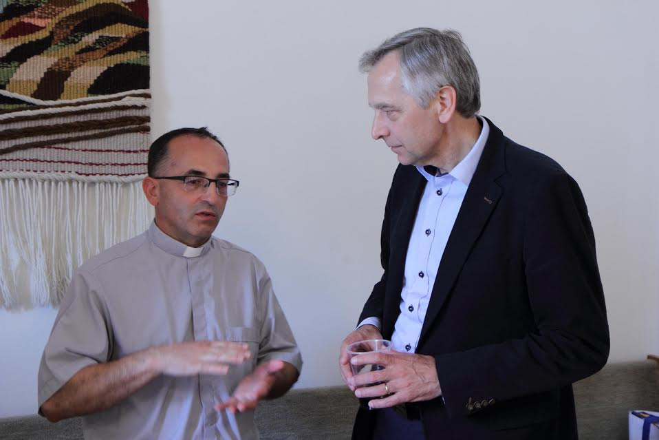 Asýrskych kresťanov navštívil vyslanec pre náboženskú slobodu Ján Figeľ