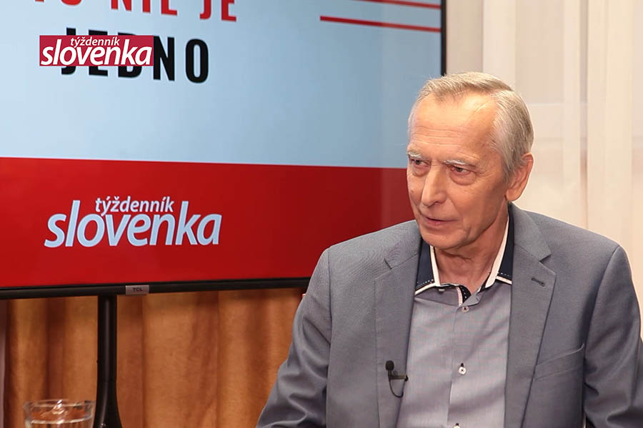 Nedeľa bez politiky